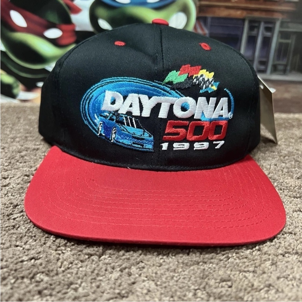New Deadstock 1997 Daytona 500 Checkered Flag Sports Black and Red Snapback Hat